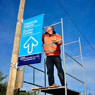 Mike Higgs | Large Format | Oaklands College Outdoor Signage 01